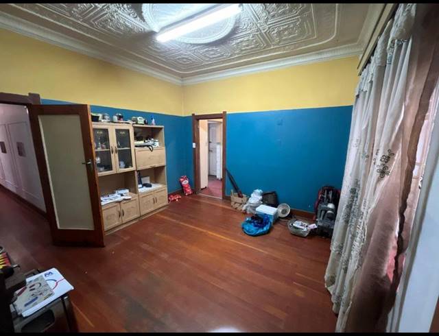 6 BEDROOM HOUSE FOR SALE IN WYCHWOOD